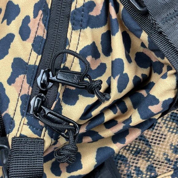 Supreme FW20 Zip Tote Bag Leopard - Picture 5 of 5